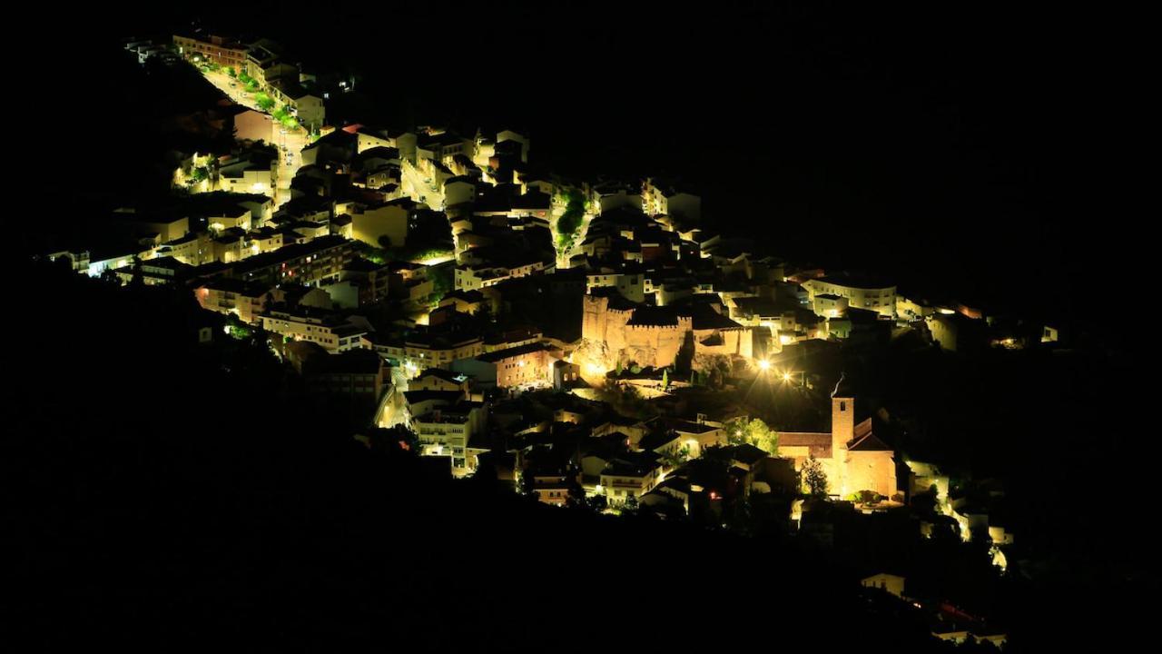 Apartamento Rural Castillo De Yeste 2 Pax (Adults Only) Exteriör bild